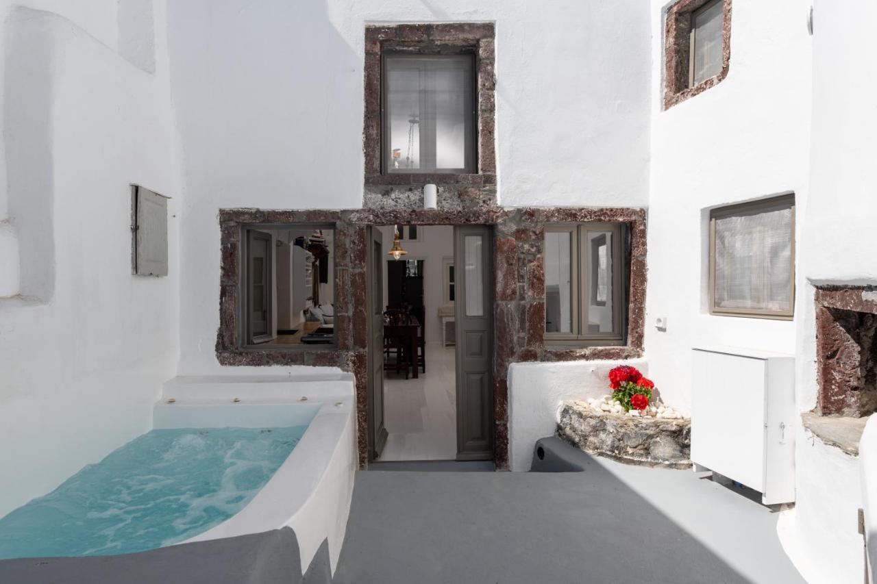 Astrea Suites "Ostria Cave Villa-Outdoor Jacuzzi" Oía Exterior foto
